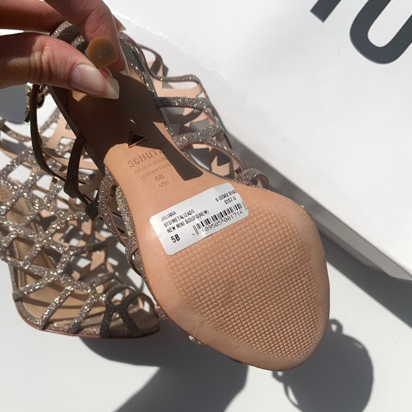 SCHUTZ | Juliana Heel - Picture 8 of 11
